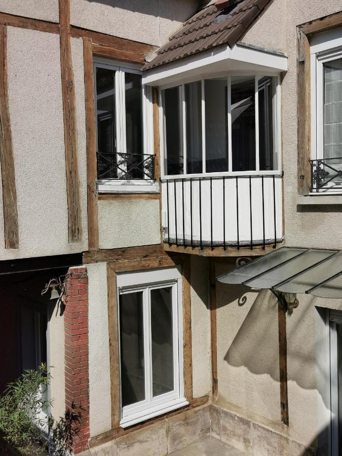 Les Bulles D'Ay - Terrasse Ay-Champagne Exterior foto